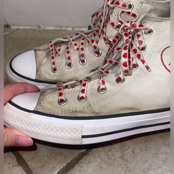 Converse Made With Love High Tops Juniors Size 5 - Picture 8 of 10